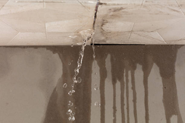 Professional Water Extraction technician working in Hauppauge, NY